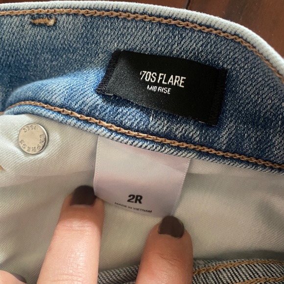 EXPRESS 70’s Mis Rise Distressed Flare Jeans - Picture 7 of 7